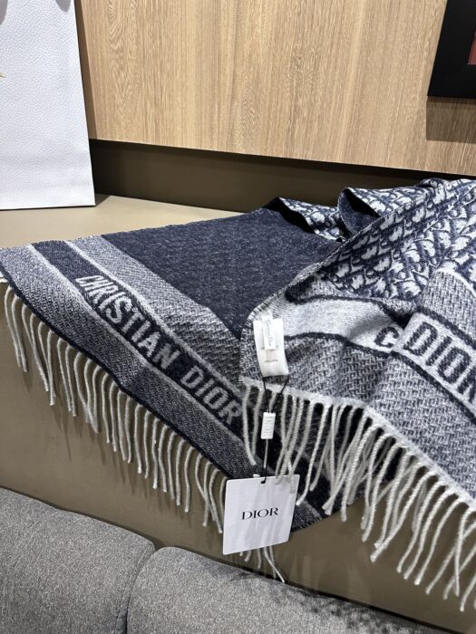 디올 오블리크 캐시미어 혼방 태슬 스카프 블루 레플리카 미러급 SA급 S급 고퀄리티 최상급 하이엔드 [남성여성공용] 4