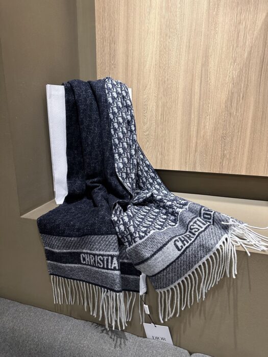 디올 오블리크 캐시미어 혼방 태슬 스카프 블루 레플리카 미러급 SA급 S급 고퀄리티 최상급 하이엔드 [남성여성공용] 5