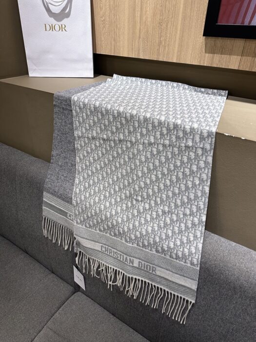 디올 오블리크 캐시미어 혼방 태슬 스카프 그레이 레플리카 미러급 SA급 S급 고퀄리티 최상급 하이엔드 [남성여성공용] 2