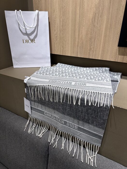 디올 오블리크 캐시미어 혼방 태슬 스카프 그레이 레플리카 미러급 SA급 S급 고퀄리티 최상급 하이엔드 [남성여성공용] 3
