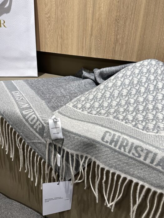 디올 오블리크 캐시미어 혼방 태슬 스카프 그레이 레플리카 미러급 SA급 S급 고퀄리티 최상급 하이엔드 [남성여성공용] 5