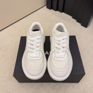 샤넬 26 CC로고 털 이음 스니커즈 화이트 레플리카 미러급 SA급 S급 고퀄리티 최상급 하이엔드 신발 [여성]