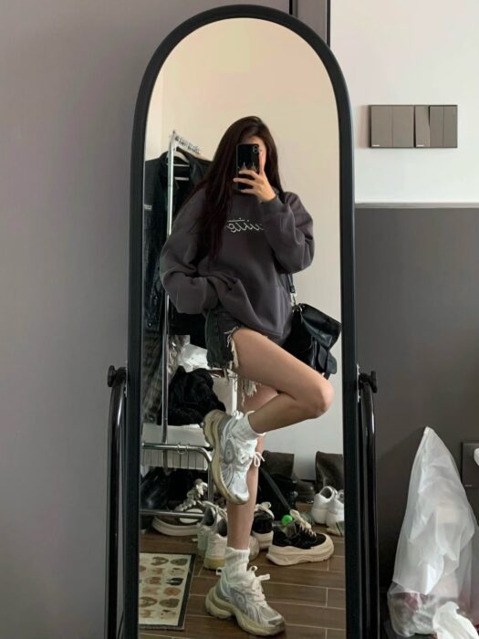 루이비통 엠벨리시드 시그니처 후드티 1AJCFQ 블랙 레플리카 미러급 SA급 S급 고퀄리티 하이엔드 최상급 의류 [남성여성공용] 2