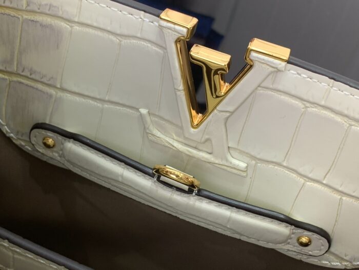 루이비통 카퓌신 BB 악어무늬 레플리카 미러급 SA급 S급 고퀄리티 최상급 하이엔드 가방 [여성] 8