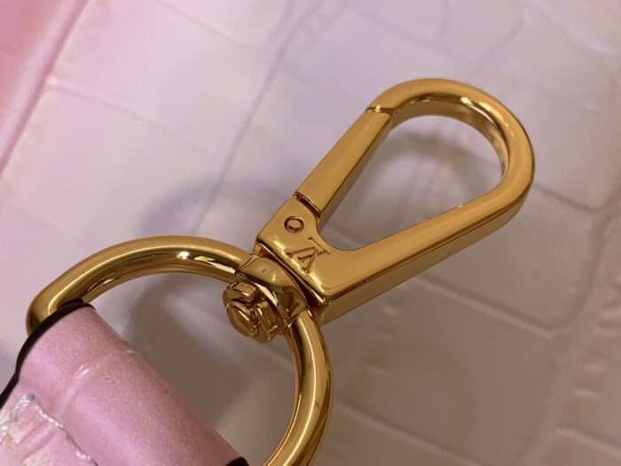 루이비통 카퓌신 BB 악어무늬 화이트 핑크 레플리카 미러급 SA급 S급 고퀄리티 최상급 하이엔드 가방 [여성] 7