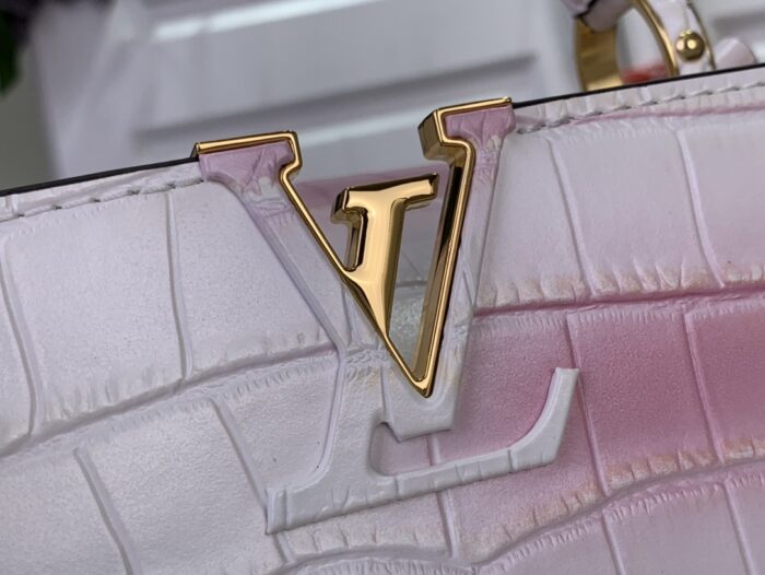 루이비통 카퓌신 BB 악어무늬 화이트 핑크 레플리카 미러급 SA급 S급 고퀄리티 최상급 하이엔드 가방 [여성] 8