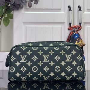 루이비통 돕 키트 흑녹색 M27180 레플리카 미러급 SA급 S급 고퀄리티 최상급 하이엔드 가방 [남성여성공용]