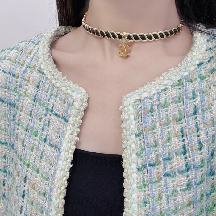 샤넬 CC로고 펜던트 레더 체인 목걸이 레플리카 미러급 SA급 S급 고퀄리티 최상급 하이엔드 악세사리 [여성]