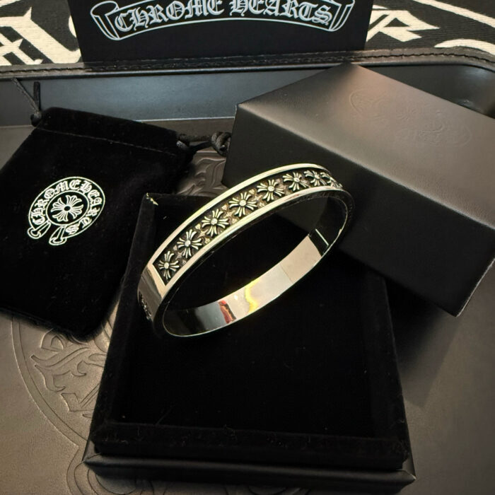 크롬하츠 빈티지 십자가 각인 팔찌 레플리카 미러급 SA급 S급 고퀄리티 최상급 하이엔드 악세사리 [남성여성공용] 4