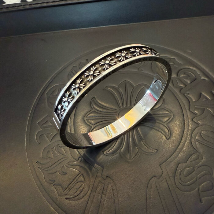 크롬하츠 빈티지 십자가 각인 팔찌 레플리카 미러급 SA급 S급 고퀄리티 최상급 하이엔드 악세사리 [남성여성공용] 5