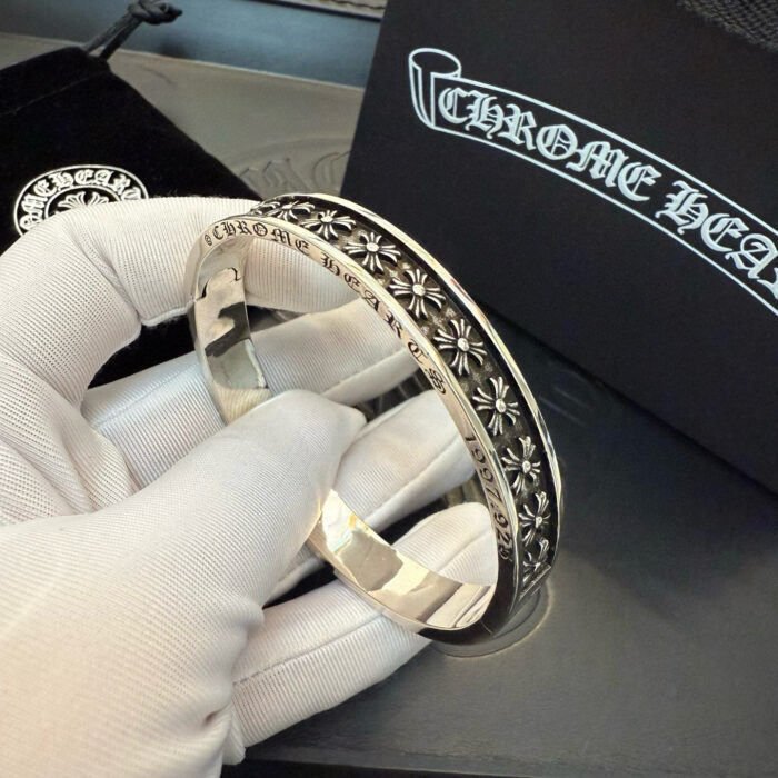 크롬하츠 빈티지 십자가 각인 팔찌 레플리카 미러급 SA급 S급 고퀄리티 최상급 하이엔드 악세사리 [남성여성공용] 8