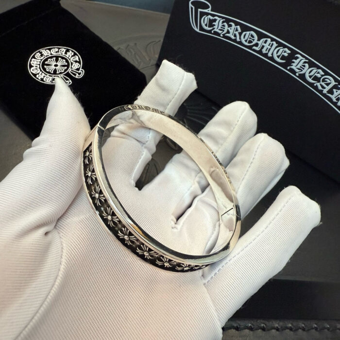 크롬하츠 빈티지 십자가 각인 팔찌 레플리카 미러급 SA급 S급 고퀄리티 최상급 하이엔드 악세사리 [남성여성공용] 9