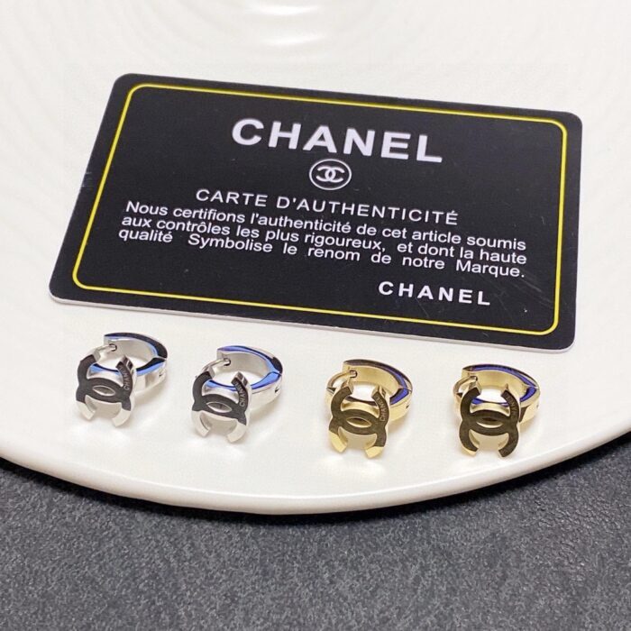 샤넬 베이직 모노그램 CC로고 귀걸이 2컬러 레플리카 미러급 SA급 S급 고퀄리티 최상급 하이엔드 악세사리 [여성] 2
