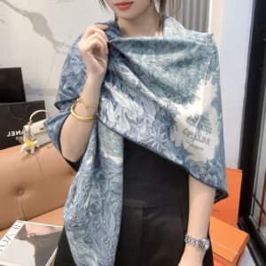 에르메스 식물원 스퀘어 스카프 70%캐시미어 30%실크 흑녹색 스카프 레플리카 미러급 SA급 S급 고퀄리티 최상급 하이엔드 머플러 목도리 [여성]