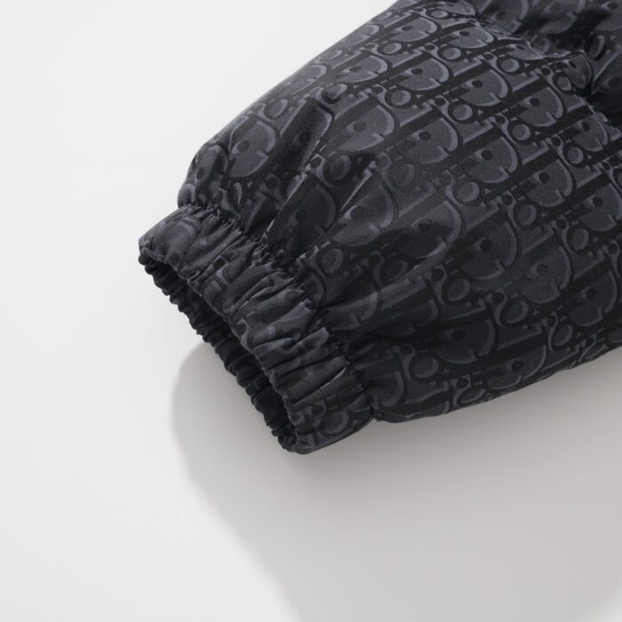 디올 오블리크 포켓 카라 패딩 블랙 레플리카 미러급 SA급 S급 고퀄리티 하이엔드 최상급 의류 [남성] 9