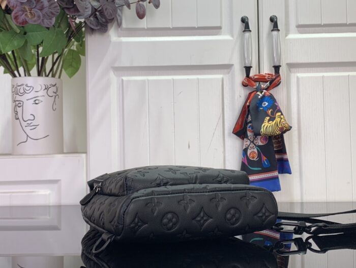 루이비통 듀오 슬링 백 M26730 블랙 레플리카 미러급 SA급 S급 고퀄리티 최상급 하이엔드 가방 [남성여성공용] 5