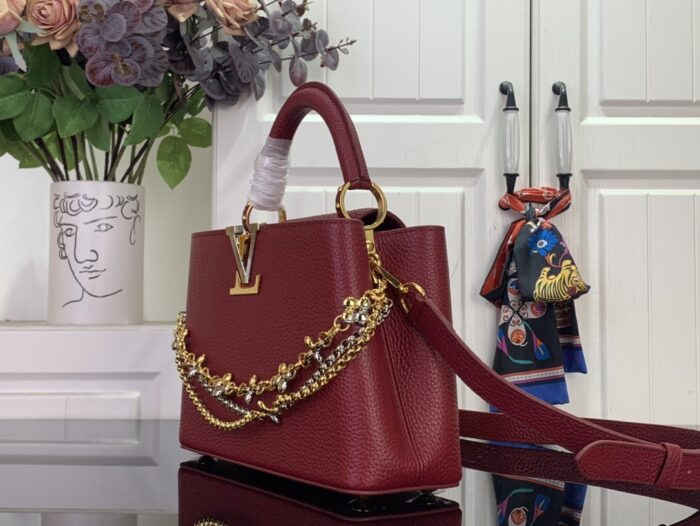 루이비통 카퓌신 BB M27034 다크 레드 레플리카 미러급 SA급 S급 고퀄리티 최상급 하이엔드 가방 [여성] 4