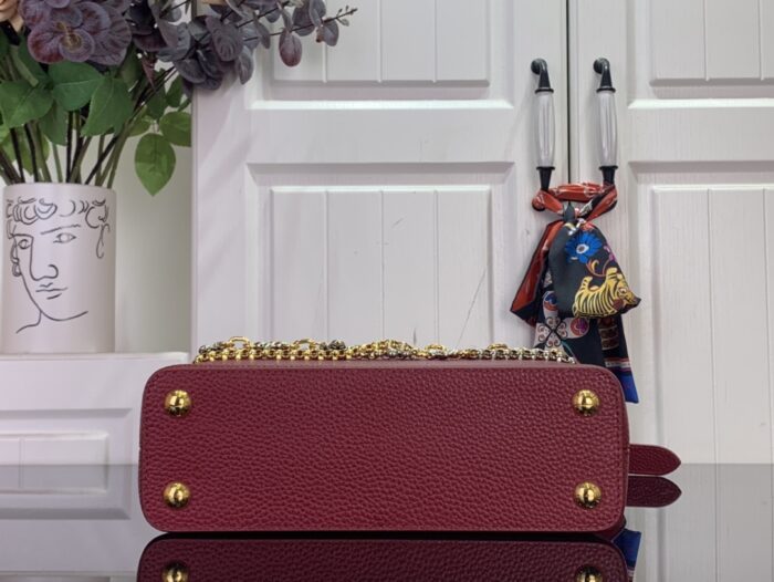 루이비통 카퓌신 BB M27034 다크 레드 레플리카 미러급 SA급 S급 고퀄리티 최상급 하이엔드 가방 [여성] 5