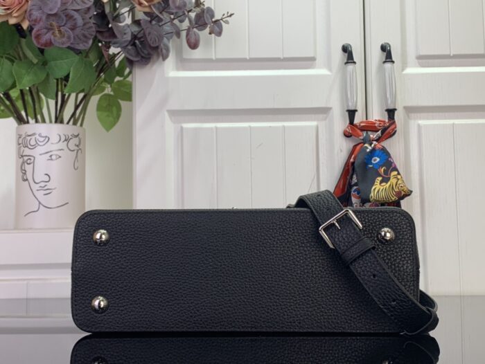 루이비통 카퓌신 미디엄 M27034 블랙 레플리카 미러급 SA급 S급 고퀄리티 최상급 하이엔드 가방 [여성] 5