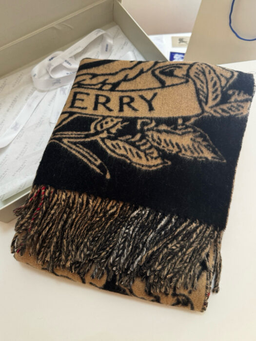 버버리 양면 캐시미어 스카프 카키 캐시미어100% 레플리카 미러급 SA급 S급 고퀄리티 최상급 하이엔드 [남성여성공용] 3