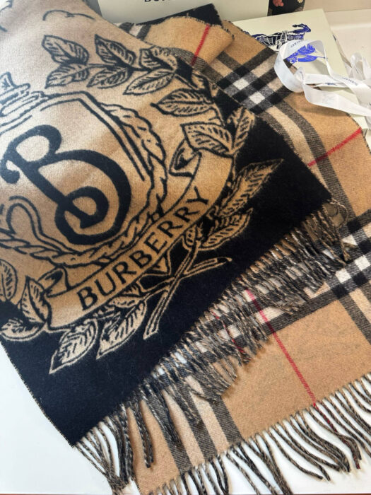 버버리 양면 캐시미어 스카프 카키 캐시미어100% 레플리카 미러급 SA급 S급 고퀄리티 최상급 하이엔드 [남성여성공용] 6