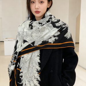 에르메스 아트 동물 스퀘어 스카프 블랙 70%캐시미어 30%실크 레플리카 미러급 SA급 S급 고퀄리티 최상급 하이엔드 [여성]