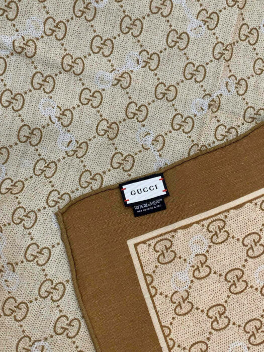 구찌 올 오버 GG로고 스퀘어 스카프 다크 베이지 70%캐시미어 30%실크 레플리카 미러급 SA급 S급 고퀄리티 최상급 하이엔드 [남성여성공용] 8