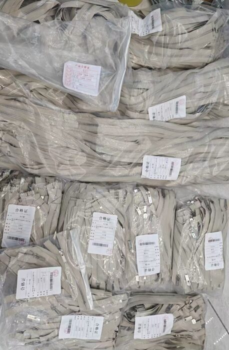 미우미우 큰 포켓 양면 다운 자켓 패딩 레플리카 미러급 SA급 S급 고퀄리티 하이엔드 최상급 의류 [남성여성공용] 3