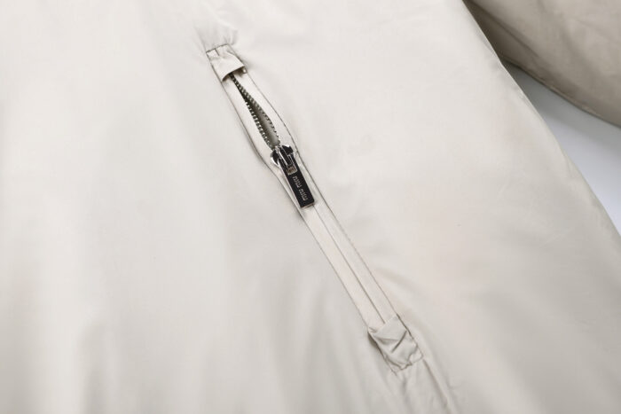 미우미우 큰 포켓 양면 다운 자켓 패딩 레플리카 미러급 SA급 S급 고퀄리티 하이엔드 최상급 의류 [남성여성공용] 20