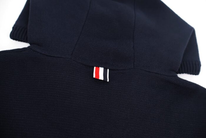 톰브라운 양털 사선 니트 후드집업 네이비 레플리카 미러급 SA급 S급 고퀄리티 하이엔드 최상급 의류 [남성여성공용] 6