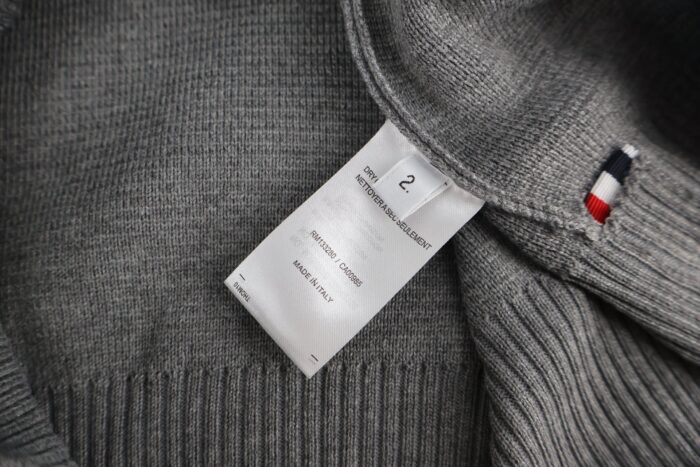 톰브라운 소매 띠 자카드 양털 니트 그레이 레플리카 미러급 SA급 S급 고퀄리티 하이엔드 최상급 의류 [남성여성공용] 11