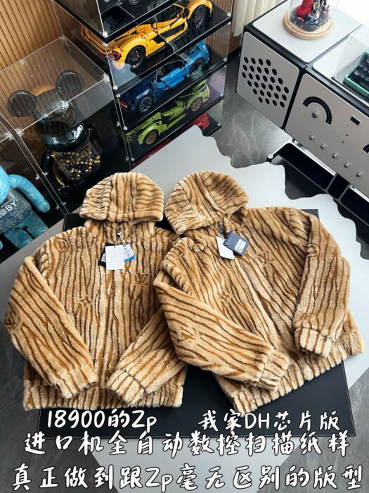 루이비통 에피 플리스 후디드 블루종 자켓 1AJCDX 레플리카 미러급 SA급 S급 고퀄리티 하이엔드 최상급 의류 [남성여성공용] 5