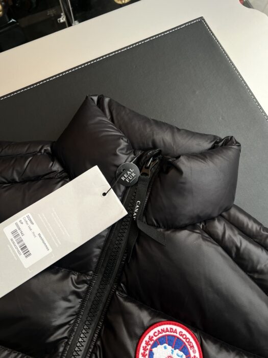 캐나다구스 패딩 조끼 블랙 레플리카 미러급 SA급 S급 고퀄리티 하이엔드 최상급 의류 [남성여성공용] 6