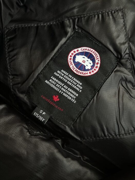 캐나다구스 패딩 조끼 블랙 레플리카 미러급 SA급 S급 고퀄리티 하이엔드 최상급 의류 [남성여성공용] 10