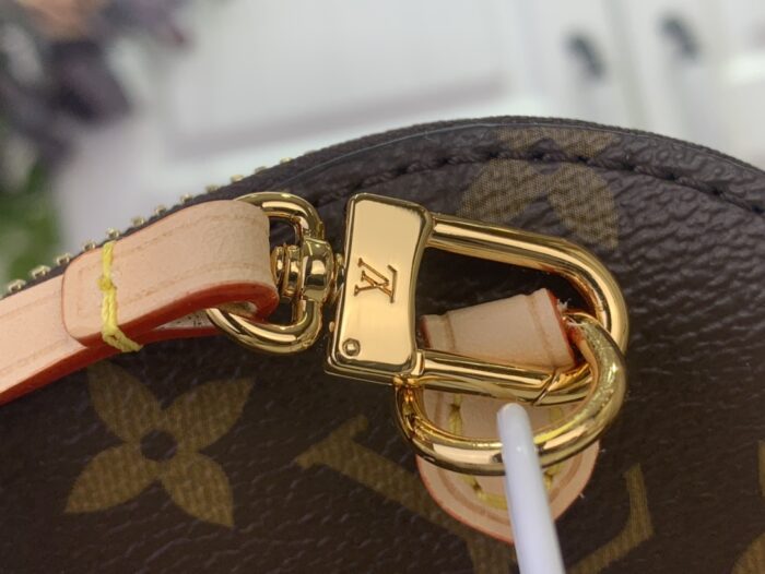 루이비통 태그 미 파우치 M26787 레플리카 미러급 SA급 S급 고퀄리티 최상급 하이엔드 가방 [여성] 8