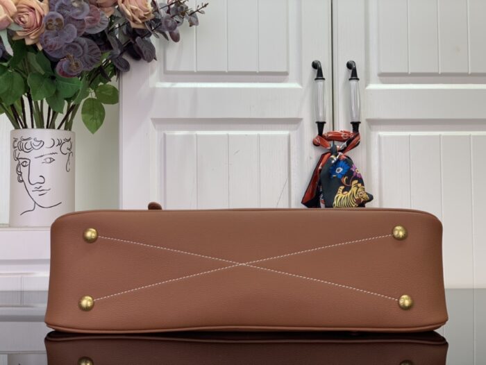 루이비통 로우 키 더플 토트 M26688 꼬냑 레플리카 미러급 SA급 S급 고퀄리티 최상급 하이엔드 가방 [여성] 5