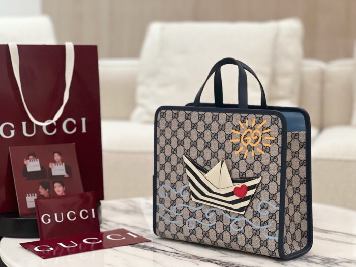 구찌 칠드린 범선 GG 프린트 토트백 605614 레플리카 미러급 SA급 S급 고퀄리티 최상급 하이엔드 가방 [남성여성공용] 5