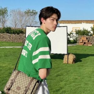 구찌 GG 슈프림 메신저백 베이지 에보니 658542 레플리카 미러급 SA급 S급 고퀄리티 최상급 하이엔드 가방 [남성여성공용]