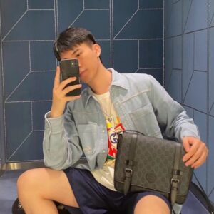 구찌 GG 슈프림 메신저백 블랙 658542 레플리카 미러급 SA급 S급 고퀄리티 최상급 하이엔드 가방 [남성여성공용]