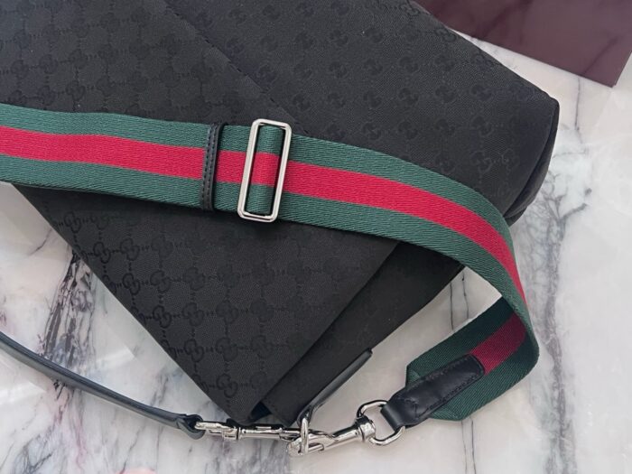 구찌 미디움 GG 크로스바디백 웹 블랙 821616 레플리카 미러급 SA급 S급 고퀄리티 최상급 하이엔드 가방 [남성여성공용] 6