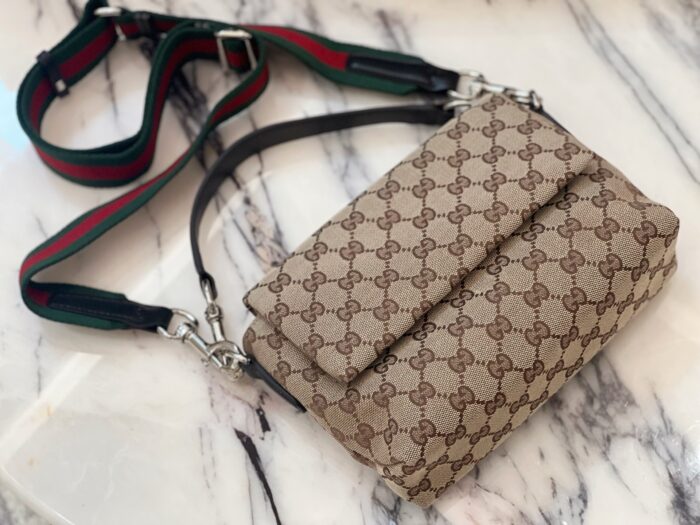 구찌 스몰 GG 크로스바디 백 웹 베이지 다크 브라운 821617 레플리카 미러급 SA급 S급 고퀄리티 최상급 하이엔드 가방 [남성여성공용] 6