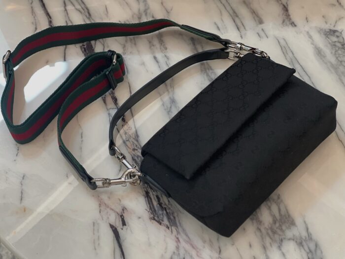 구찌 스몰 GG 크로스바디 백 웹 블랙 821617 레플리카 미러급 SA급 S급 고퀄리티 최상급 하이엔드 가방 [남성여성공용] 5