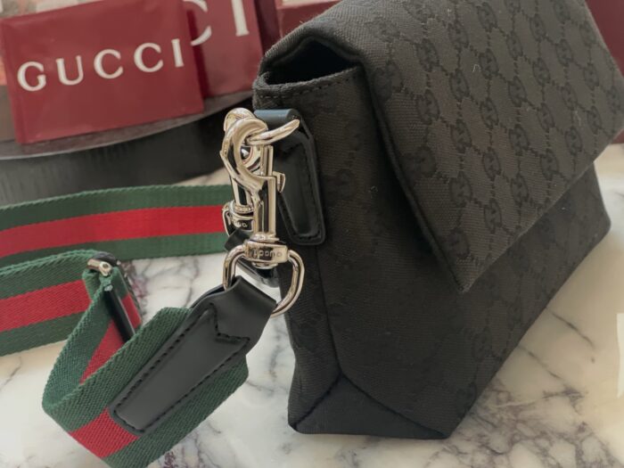구찌 스몰 GG 크로스바디 백 웹 블랙 821617 레플리카 미러급 SA급 S급 고퀄리티 최상급 하이엔드 가방 [남성여성공용] 6