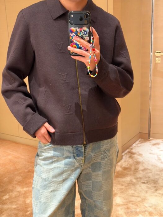 루이비통 모노그램 엠벨리시드 시어링 후디 자켓 브라운 1AJDX9 레플리카 미러급 SA급 S급 고퀄리티 하이엔드 최상급 의류 [남성] 2