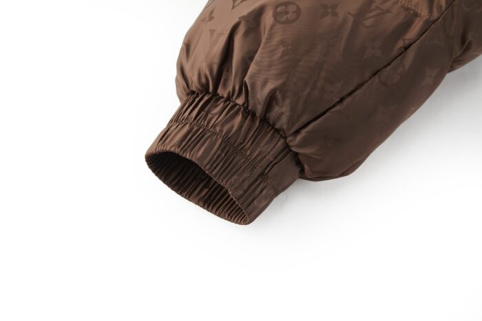 루이비통 블루종 점퍼 패딩 코튼 브라운 1AJBCK 레플리카 미러급 SA급 S급 고퀄리티 하이엔드 최상급 의류 [남성여성공용] 14