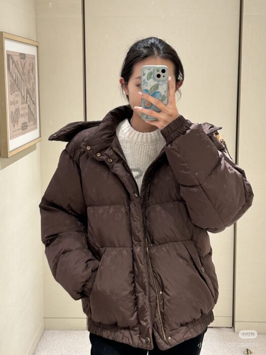 루이비통 블루종 점퍼 패딩 코튼 브라운 1AJBCK 레플리카 미러급 SA급 S급 고퀄리티 하이엔드 최상급 의류 [남성여성공용] 2