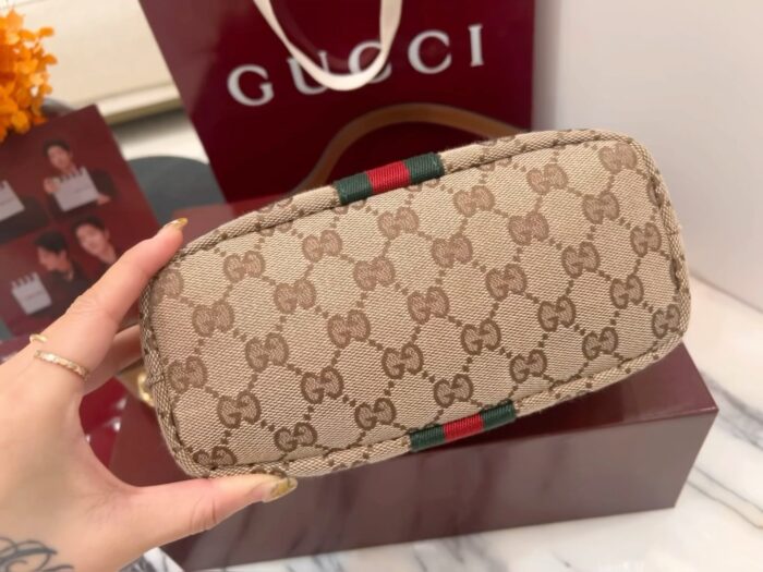 구찌 배니티 미니백 탑 핸들백 861775 레플리카 미러급 SA급 S급 고퀄리티 최상급 하이엔드 가방 [여성] 6