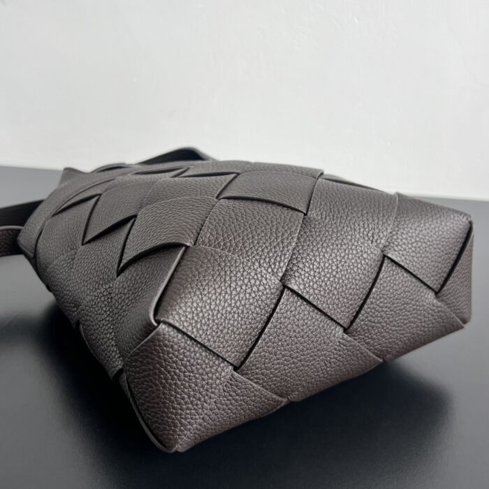 보테가베네타 스몰 디아고 토트 백 폰단트 837364 레플리카 미러급 SA급 S급 고퀄리티 최상급 하이엔드 가방 [남성여성공용] 6