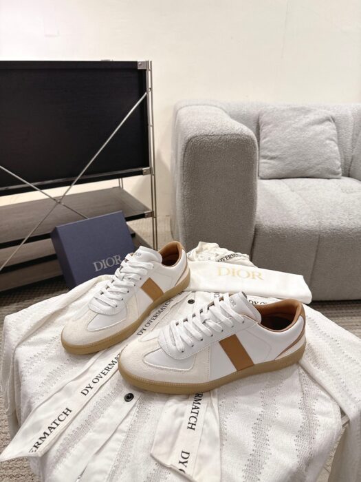 디올 B01 매치포인트 스니커즈 스무스 카프스킨 화이트 스웨이드 꼬냑 화이트 레플리카 미러급 SA급 S급 고퀄리티 최상급 하이엔드 신발 [남성] 4