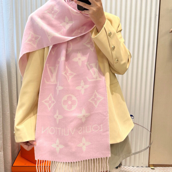 루이비통 LV 에센셜 스카프 핑크 레플리카 미러급 SA급 S급 고퀄리티 최상급 하이엔드 [남성여성공용]